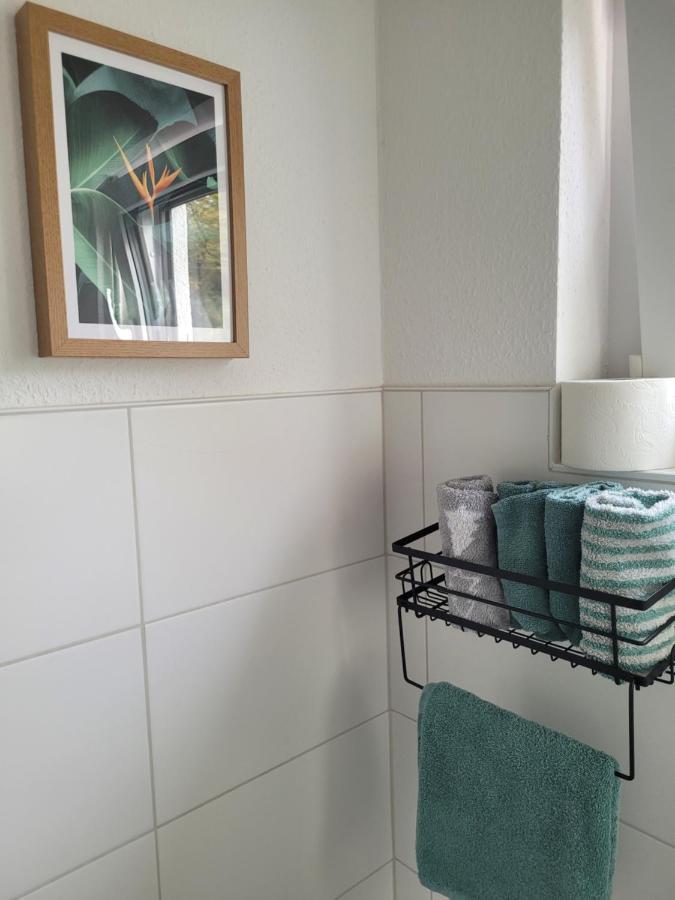 Lin'S Place - Private Room With Bath Near Fair Hanôver Exterior foto